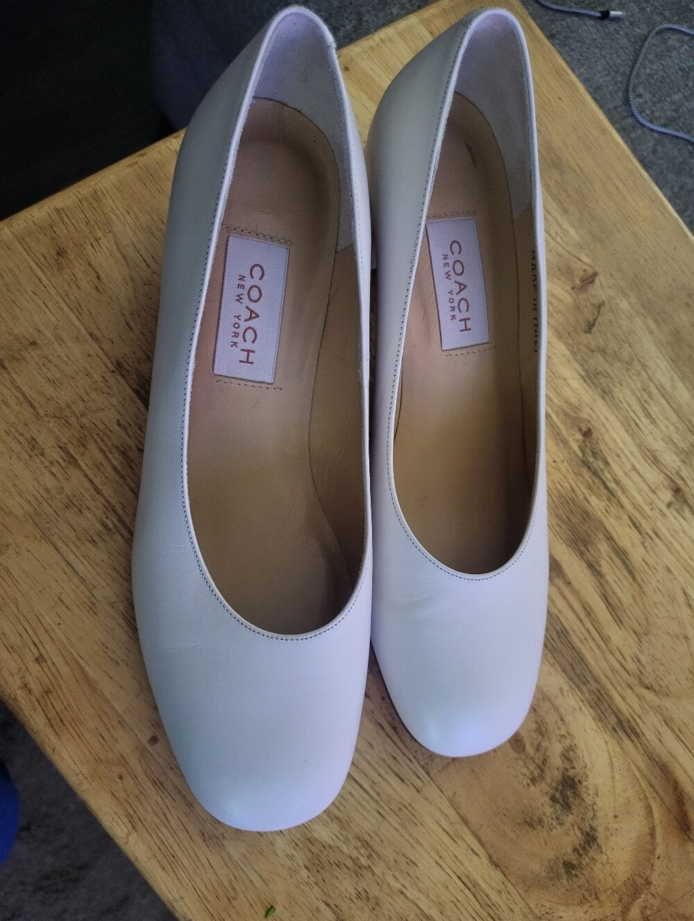 Vintage COACH Beige Leather Low Block Heel Pumps Pliz See Last Foto